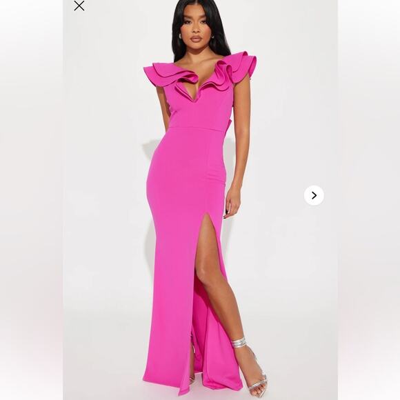 Fashion Nova Dresses & Skirts - Fashion Nova Pink Take A Bow Maxi Dress